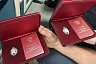 В саратовском правительстве перед Днем России исполнили патриотические песни